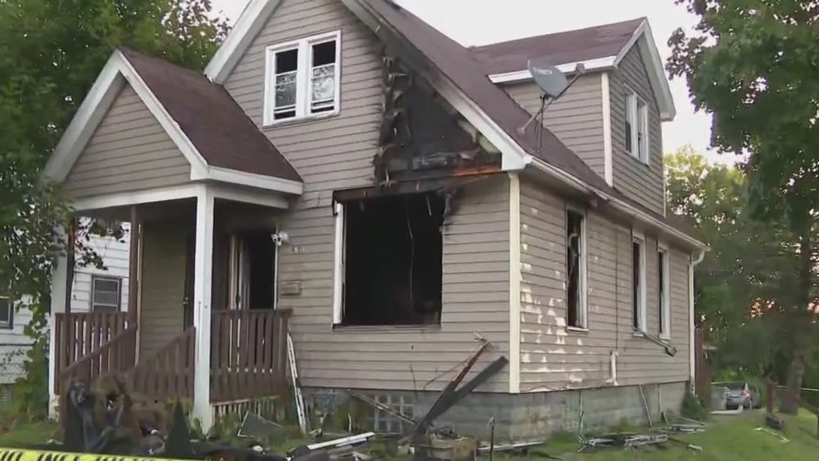Milwaukee house fire, 35th and Courtland